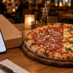 Pedidos pelo site: monte sua pizza meio a meio e envie pelo WhatsApp