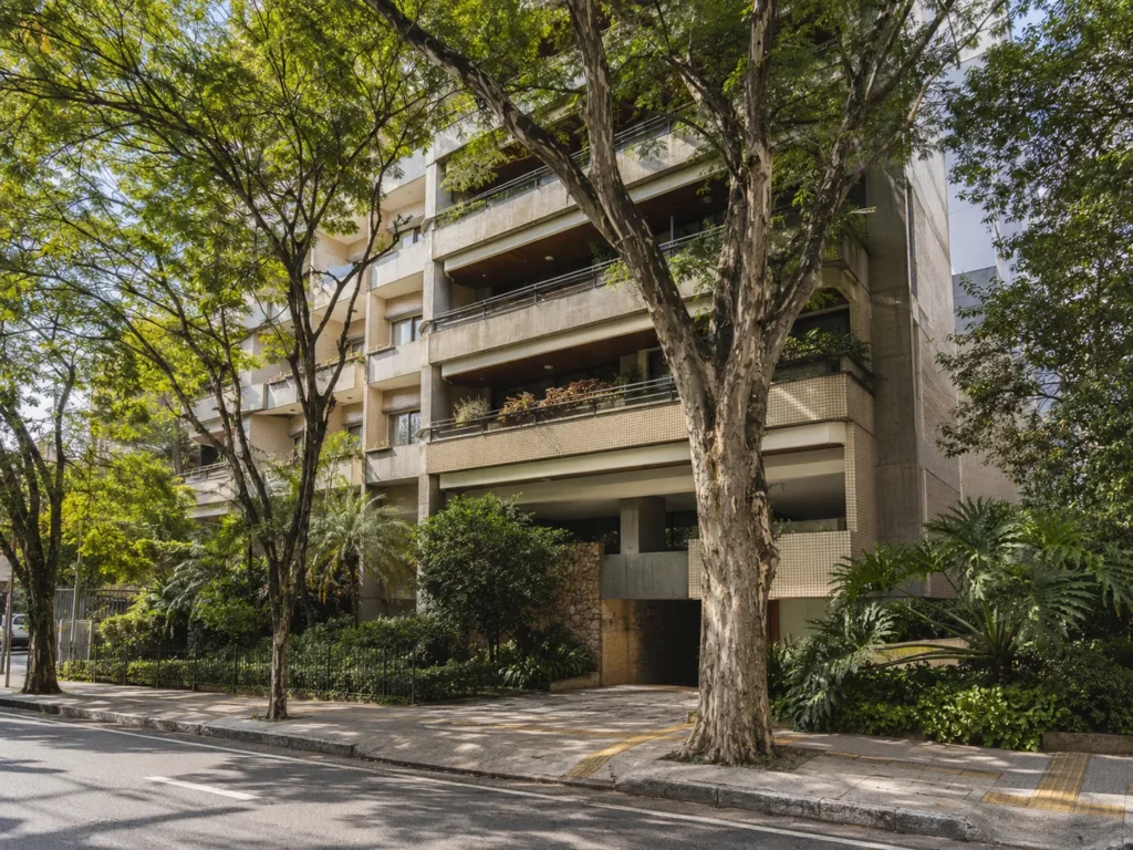 Apartamento amplo em Pinheiros